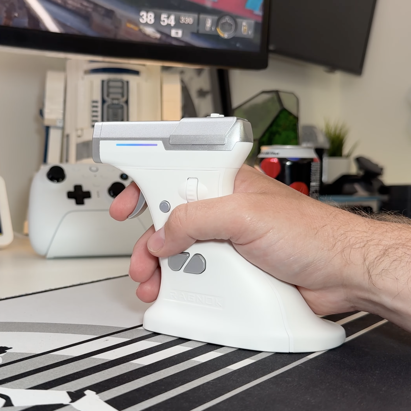 ErgoStrike7: Next-Gen FPS Gaming Mouse with Recoil